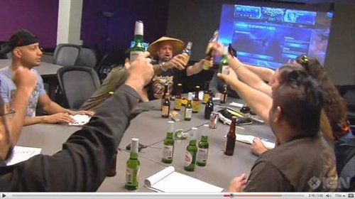 星际II员工举杯庆贺 预示BETA测试将近