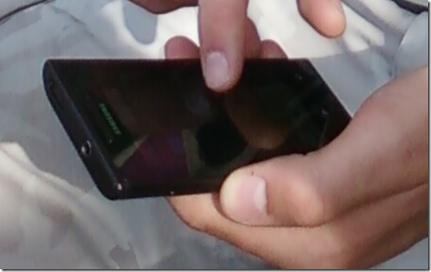 三星新款Windows Phone 7手机谍照流出